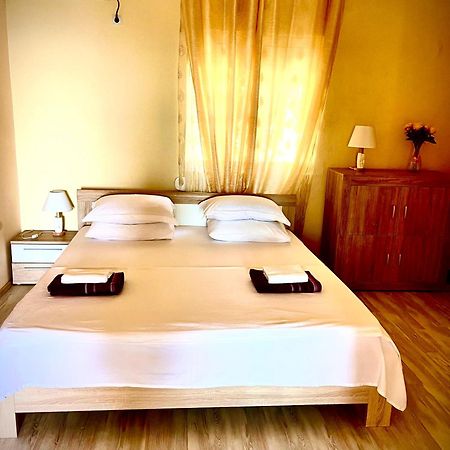 Holiday Home Viko Sutomore Exterior photo