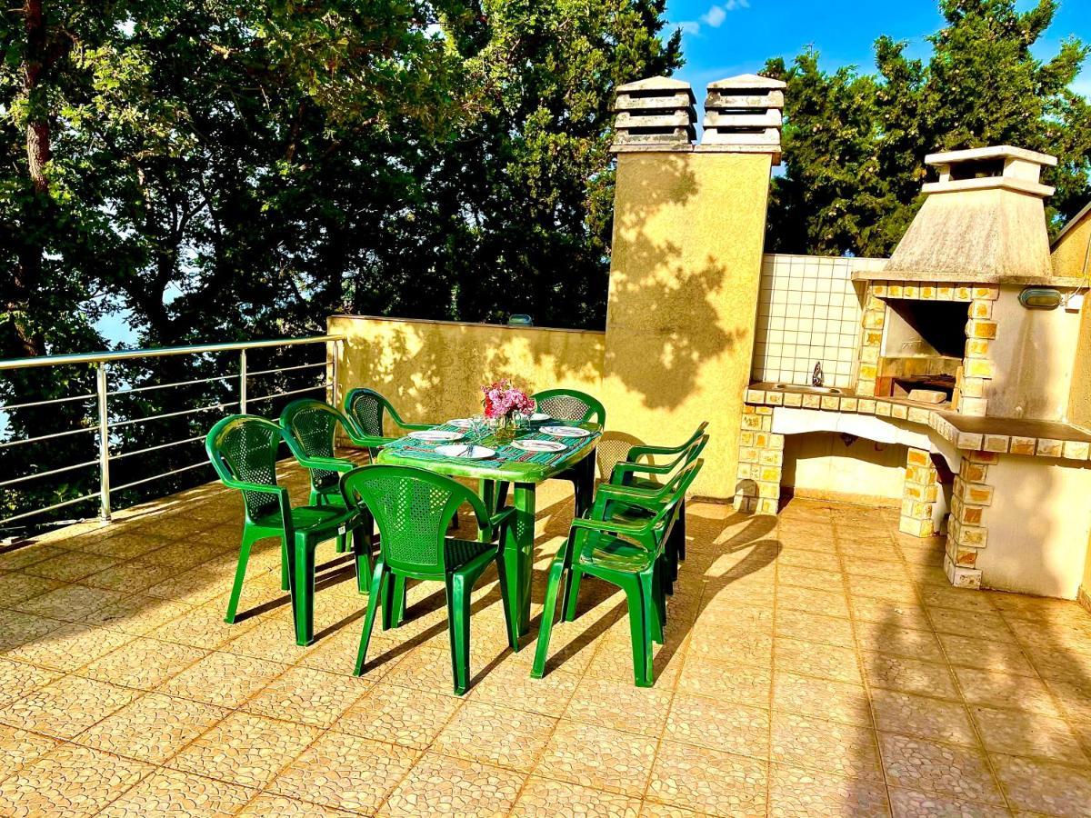 Holiday Home Viko Sutomore Exterior photo
